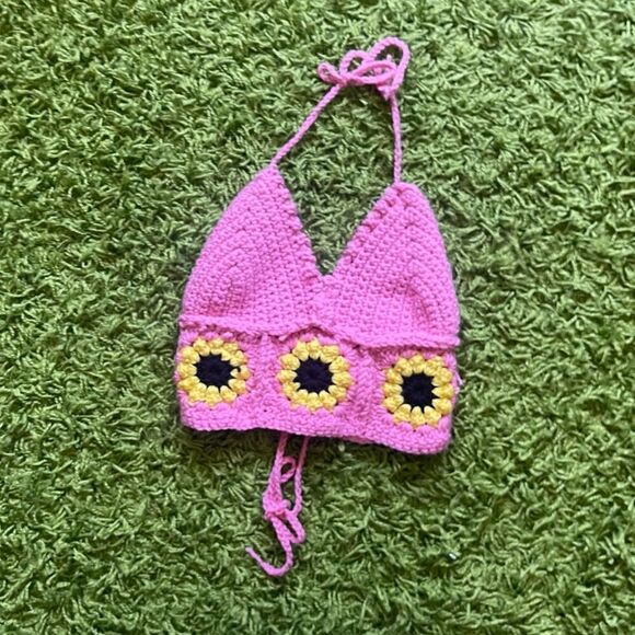 CROCHET HALTER TOP HANDMADE - Picture 7 of 13